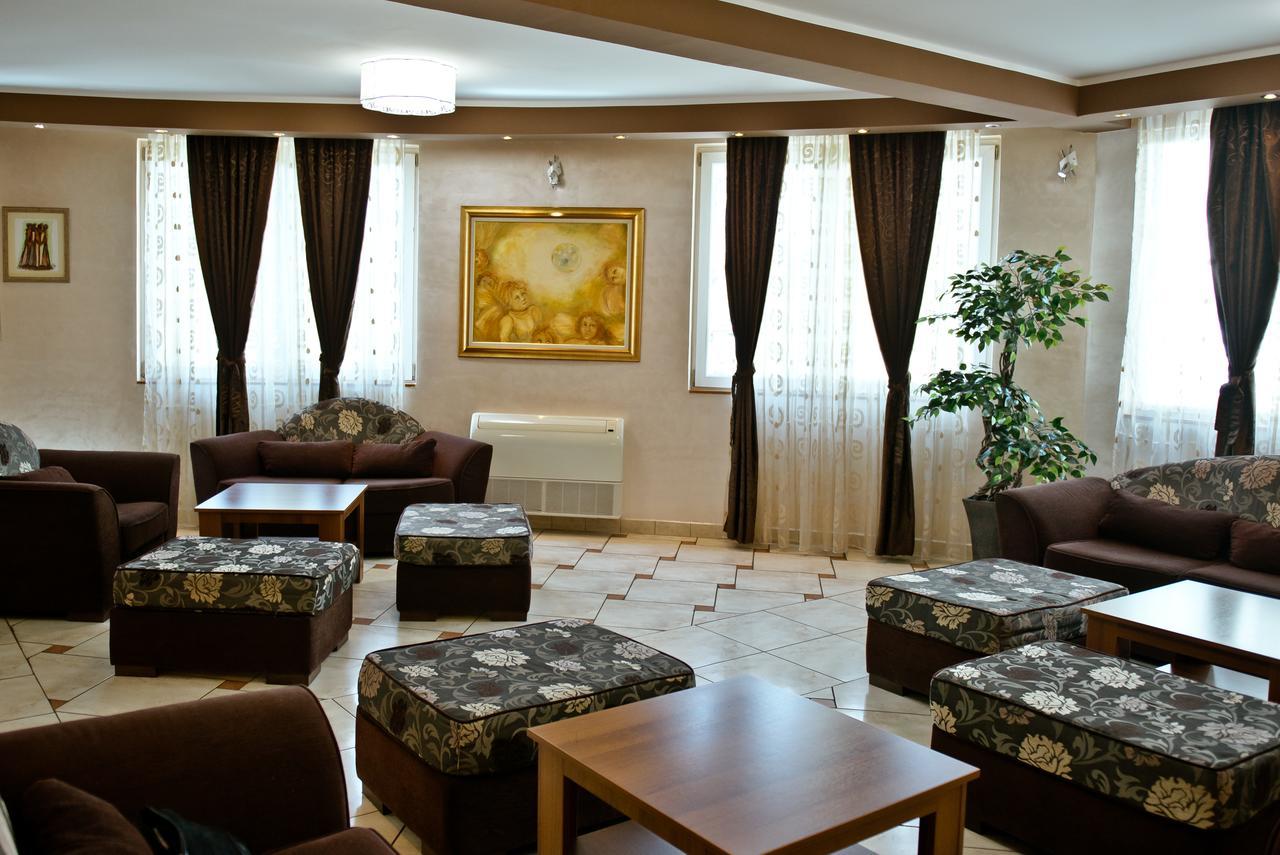 Hotel Mir Međugorje Zewnętrze zdjęcie